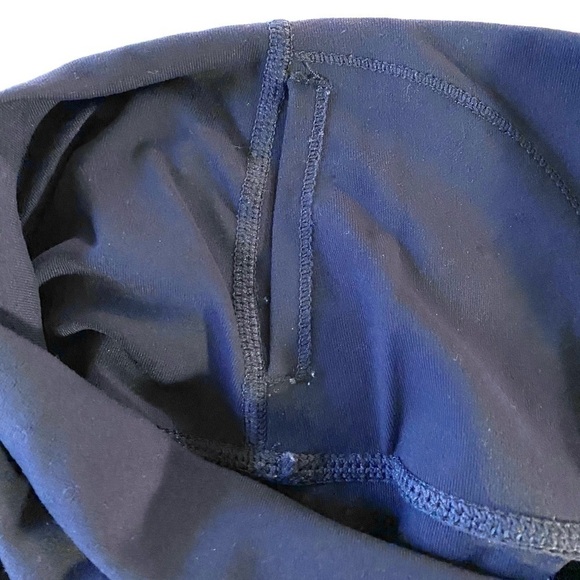 3 for $40 ✨ Navy Midnight Blue Athletic Leggings - Picture 7 of 7